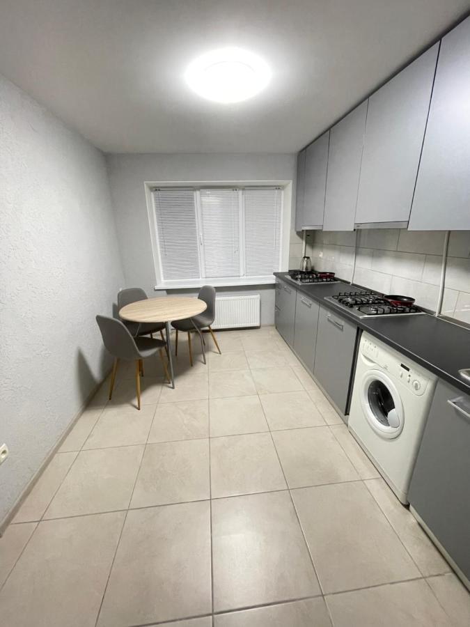 Апартаменты Проспект Победы 101 Tschernihiw Exterior foto